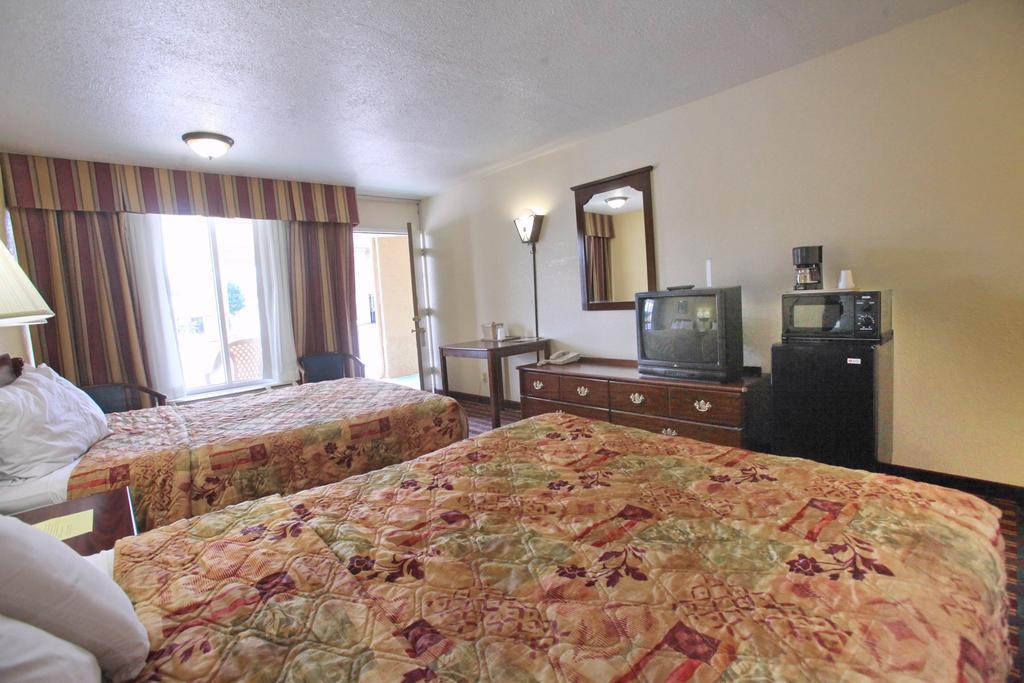 Regency Inn Pigeon Forge Quarto foto