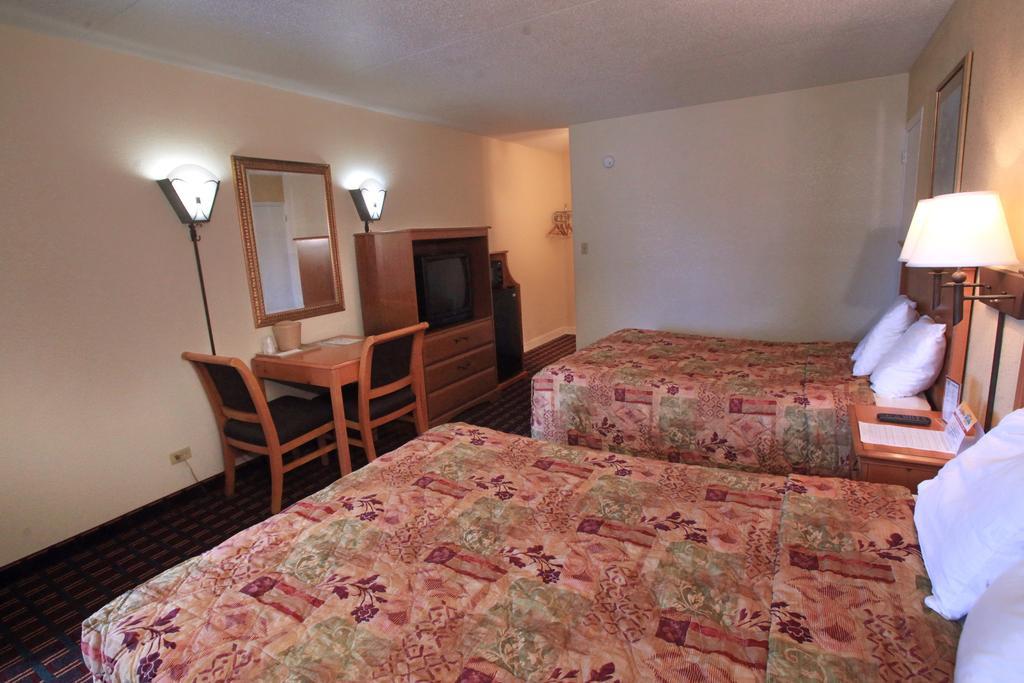 Regency Inn Pigeon Forge Quarto foto